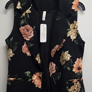 2pc Floral Black Sleeveless Blazer